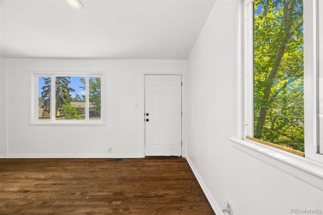 725 Kingston Street, Aurora, CO 80010