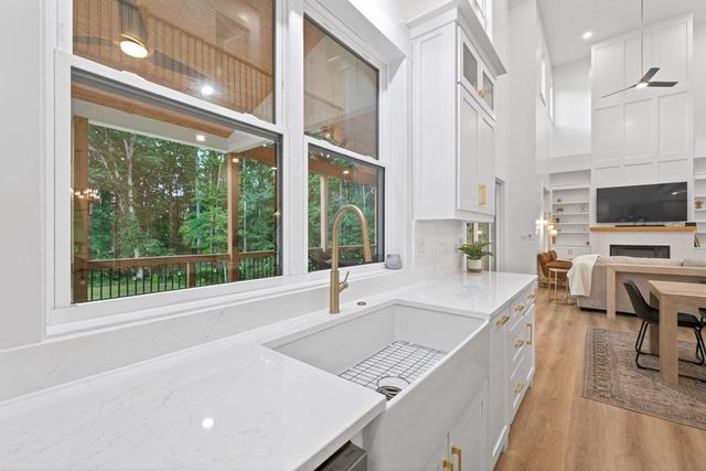 3180 Lee Drive, Buford, GA 30518