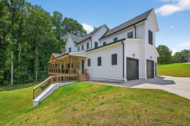 3180 Lee Drive, Buford, GA 30518