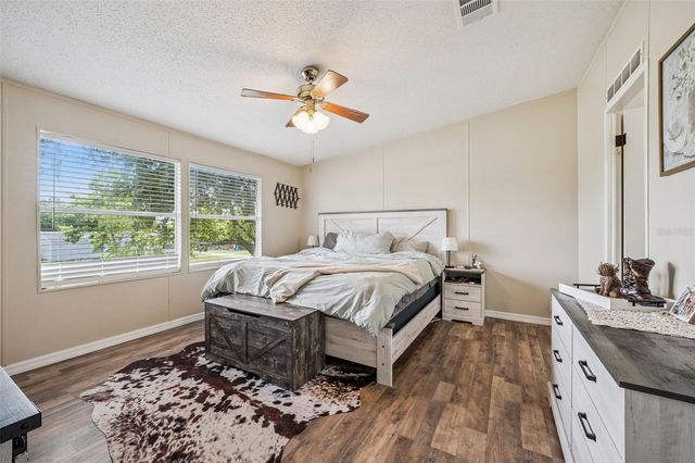 11411 BOBWHITE BOULEVARD, Leesburg, FL 34788