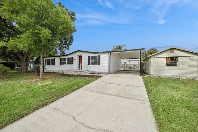 11411 BOBWHITE BOULEVARD, Leesburg, FL 34788