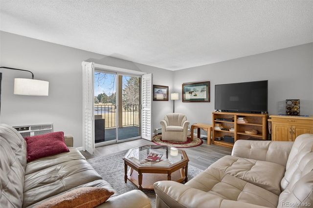 3124 S Wheeling Way 212, Aurora, CO 80014