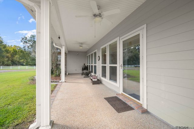 43197 Cannon Rd, Gonzales, LA 70737