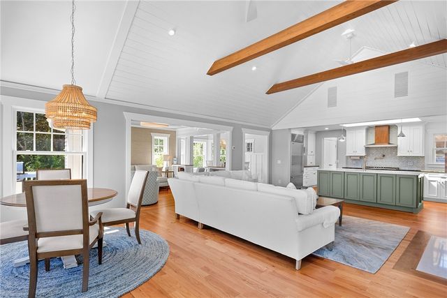 115 Beavertail Road, Jamestown, RI 02835