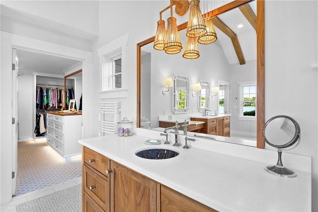 115 Beavertail Road, Jamestown, RI 02835