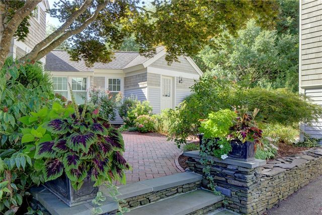 115 Beavertail Road, Jamestown, RI 02835