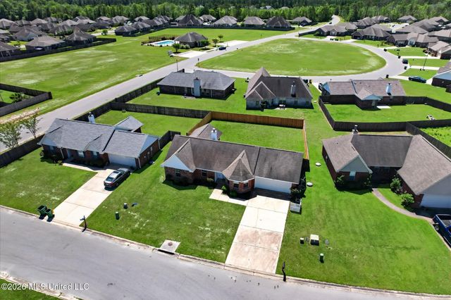 2204 Irma Circle, Ocean Springs, MS 39564