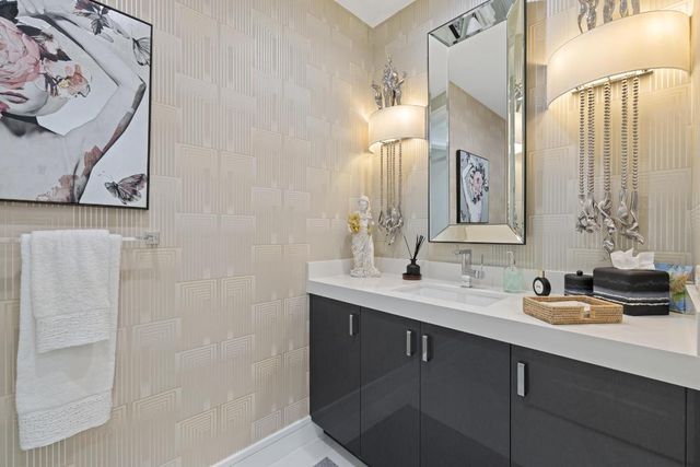 402 Ocean One Lane, Juno Beach, FL 33408