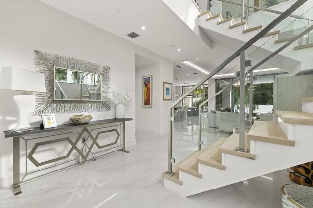 402 Ocean One Lane, Juno Beach, FL 33408