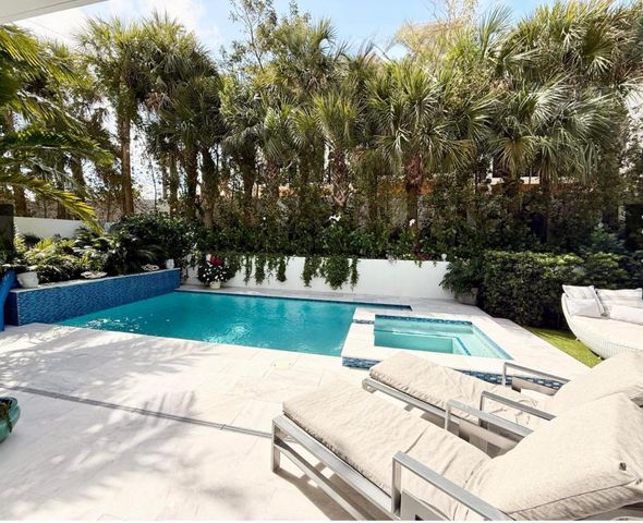 402 Ocean One Lane, Juno Beach, FL 33408