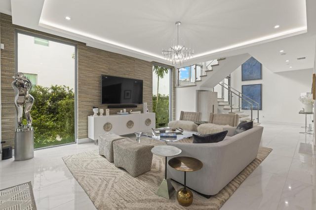 402 Ocean One Lane, Juno Beach, FL 33408