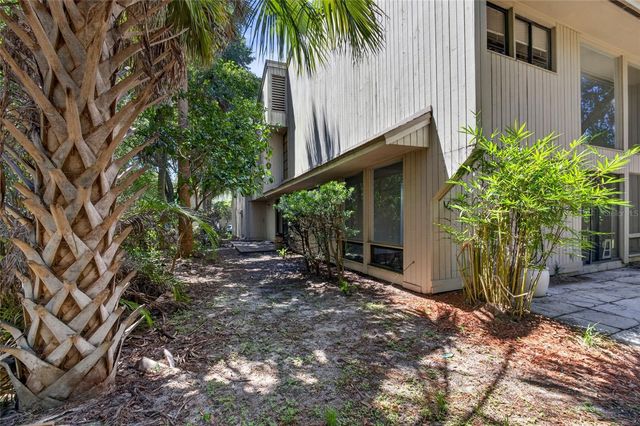 100 HIDDEN OAK DRIVE, Longwood, FL 32779