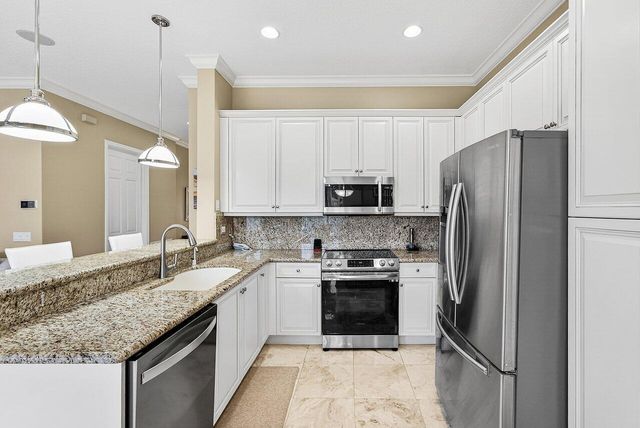 10888 Deer Park Lane, Boynton Beach, FL 33437