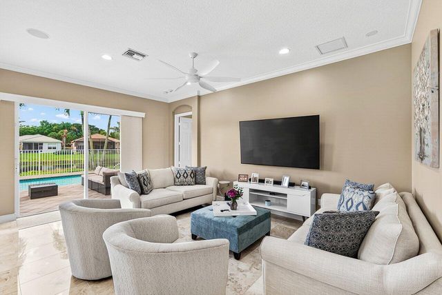 10888 Deer Park Lane, Boynton Beach, FL 33437