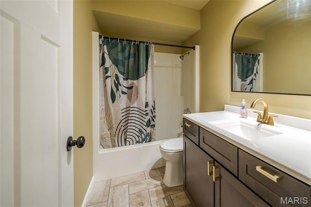 10 Jade Lane, Washington, MO 63090