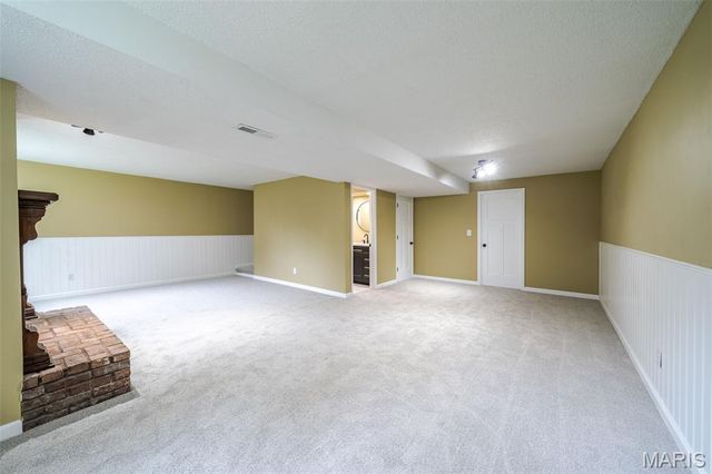 10 Jade Lane, Washington, MO 63090