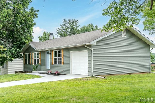 10 Jade Lane, Washington, MO 63090