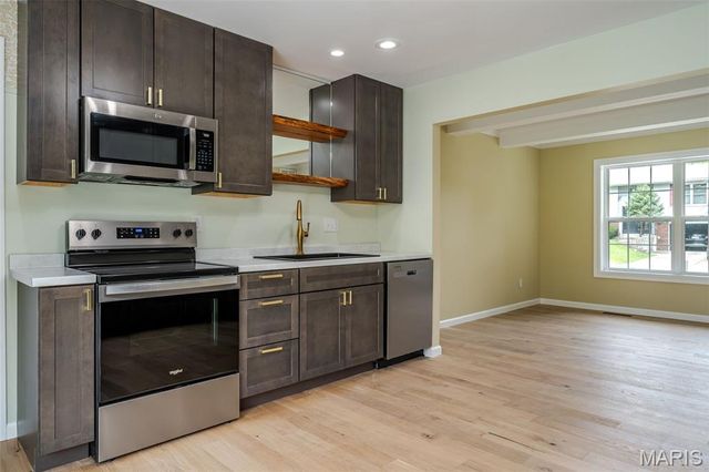 10 Jade Lane, Washington, MO 63090
