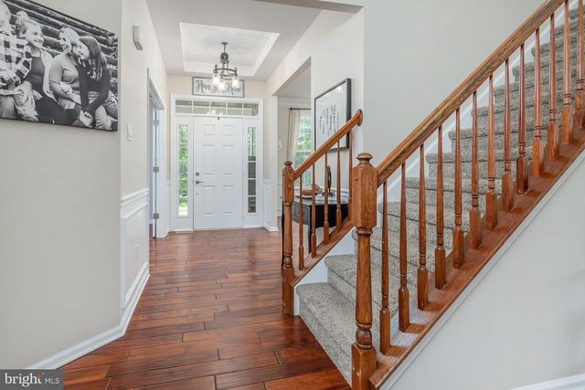 8 WOODFIELD DR, Swedesboro, NJ 08085