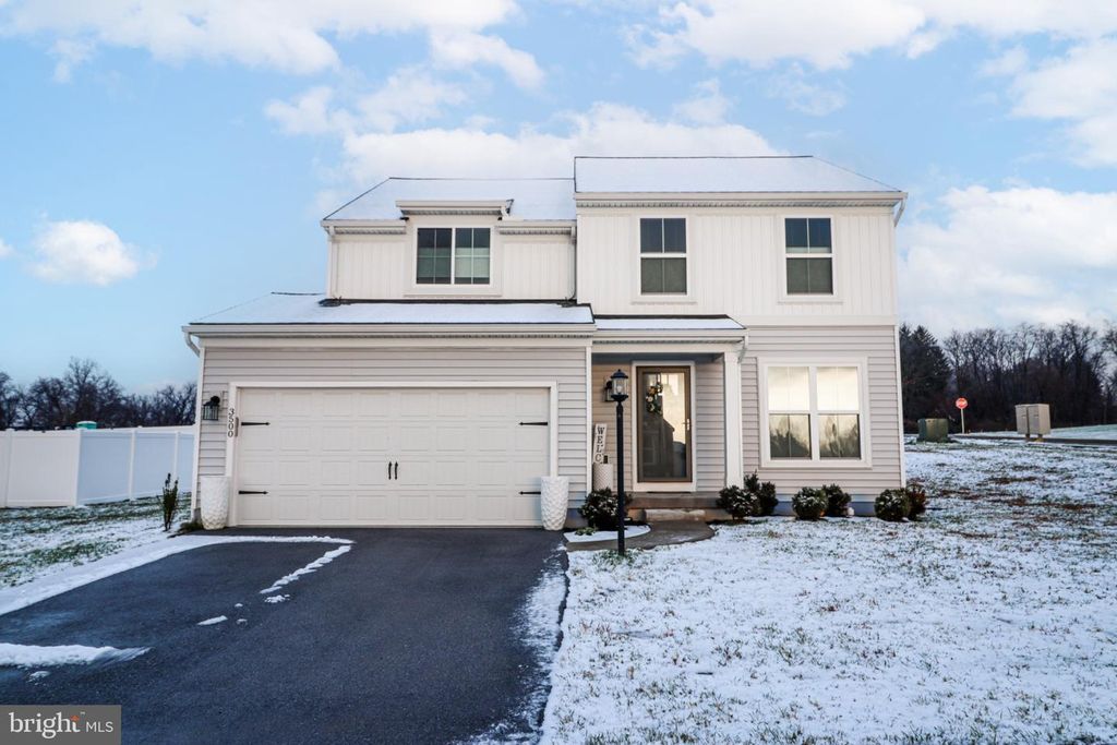 3500 WINTER DR, Dover, PA 17315