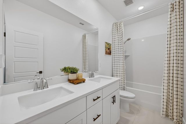 5089 Marshmallow Dr, Roseville, CA 95747