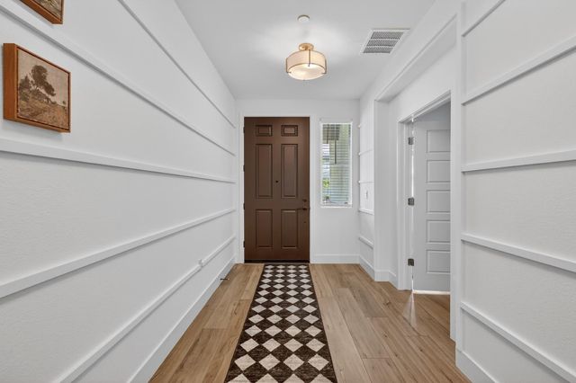 5089 Marshmallow Dr, Roseville, CA 95747