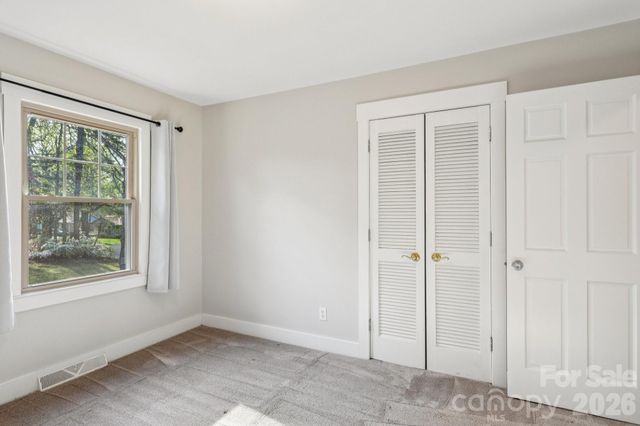 4931 Coronado Drive, Charlotte, NC 28212