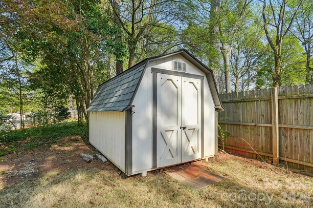 4931 Coronado Drive, Charlotte, NC 28212