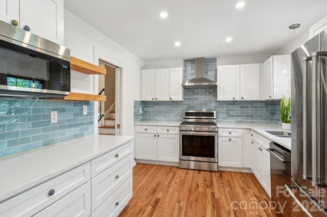 4931 Coronado Drive, Charlotte, NC 28212