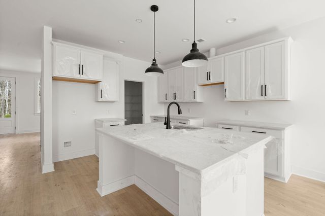 1306 Mccrae Drive, Moncks Corner, SC 29461