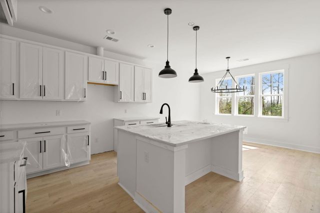 1306 Mccrae Drive, Moncks Corner, SC 29461