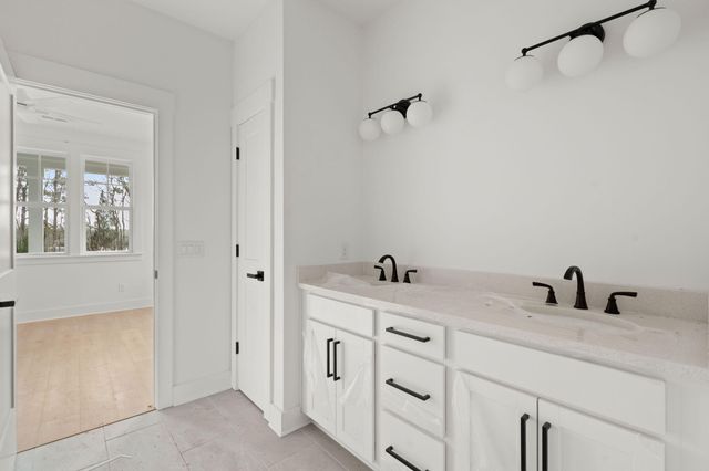 1306 Mccrae Drive, Moncks Corner, SC 29461