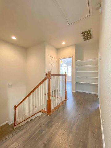 609 W 37th ST, Austin, TX 78705