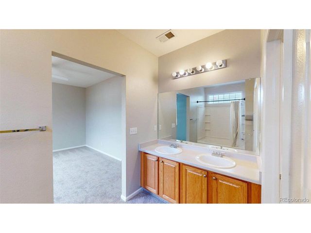 2461 S Andes Cir, Aurora, CO 80013