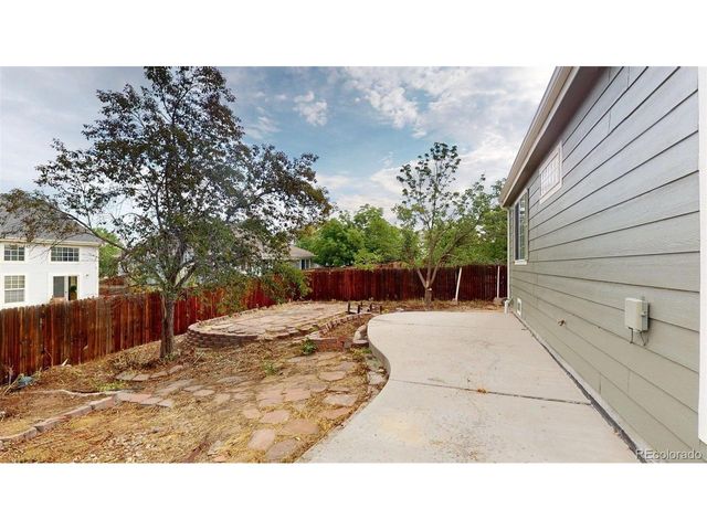 2461 S Andes Cir, Aurora, CO 80013