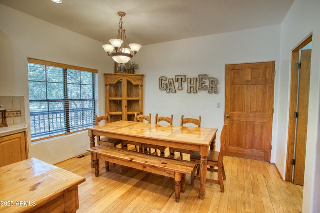 915 Lakeshore Drive, Lakeside, AZ 85929