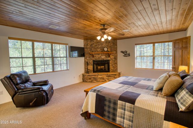 915 Lakeshore Drive, Lakeside, AZ 85929