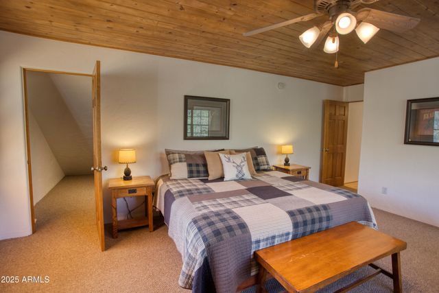 915 Lakeshore Drive, Lakeside, AZ 85929