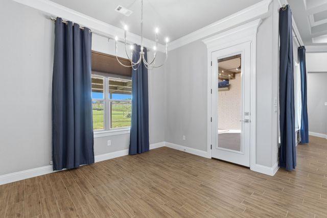 1016 Paradise Parkway, Poolville, TX 76487