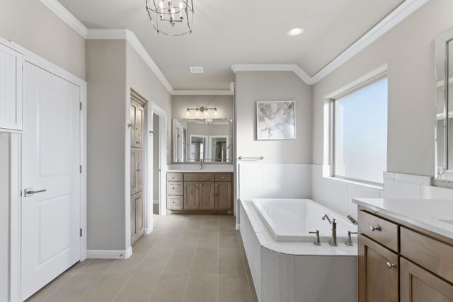 1016 Paradise Parkway, Poolville, TX 76487