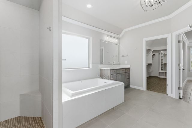 1016 Paradise Parkway, Poolville, TX 76487