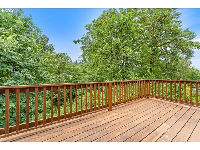 9385 Se HAMILTON Ln, Happy Valley, OR 97086