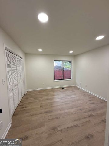 352 N Peak Drive, Alpharetta, GA 30022