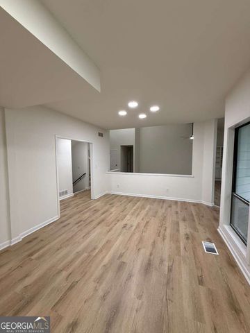 352 N Peak Drive, Alpharetta, GA 30022