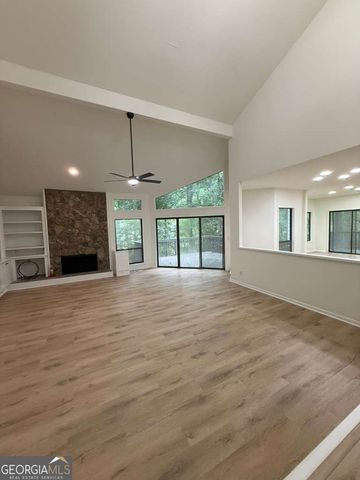 352 N Peak Drive, Alpharetta, GA 30022