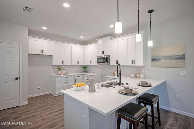 1524 NICHOLSON Road, Jacksonville, FL 32207