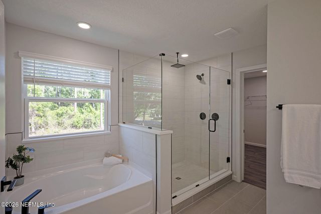 1524 NICHOLSON Road, Jacksonville, FL 32207