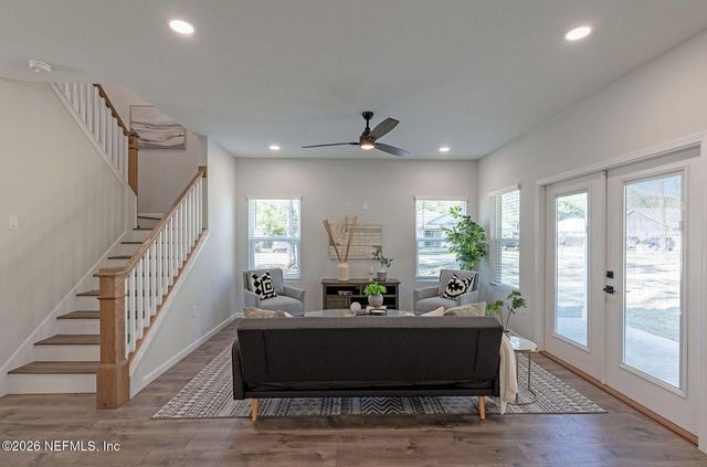 1524 NICHOLSON Road, Jacksonville, FL 32207