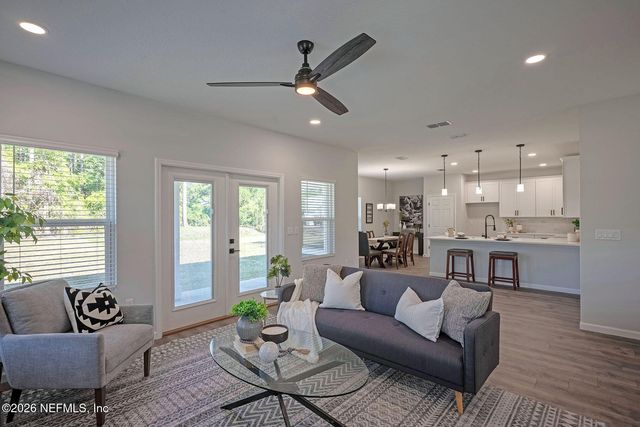 1524 NICHOLSON Road, Jacksonville, FL 32207