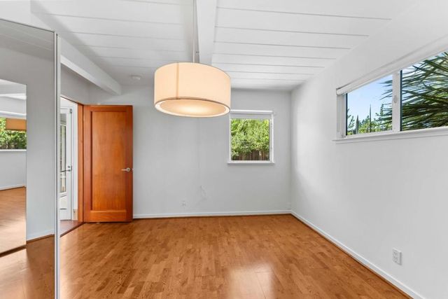 705 Evergreen Street, Menlo Park, CA 94025